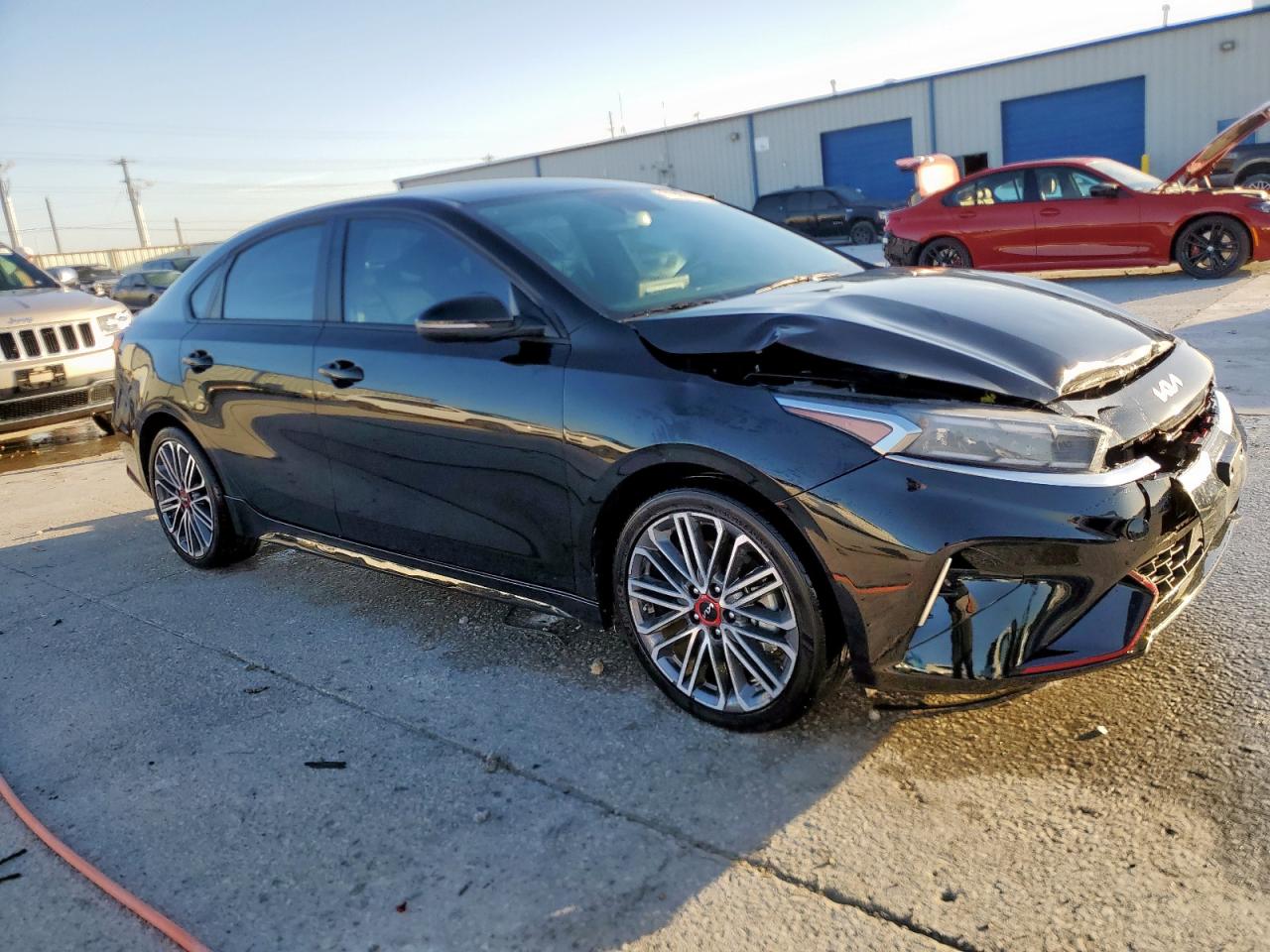 Kia Forte Gt Image 2