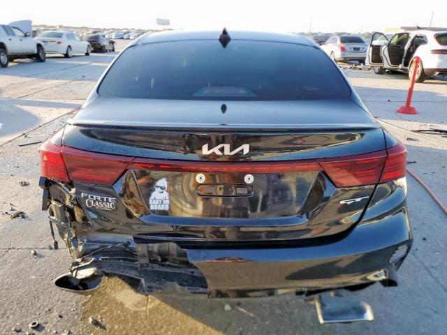 Kia Forte Gt Image 6