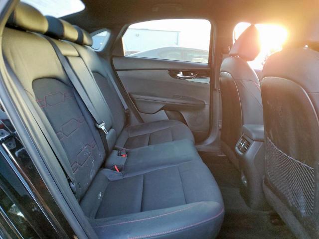 Kia Forte Gt Image 5