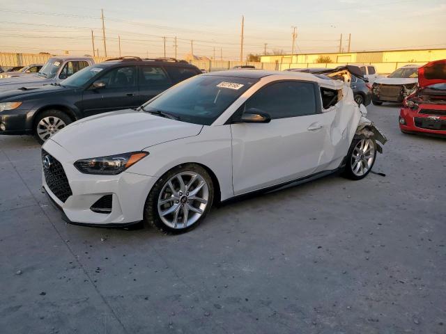  Salvage Hyundai VELOSTER