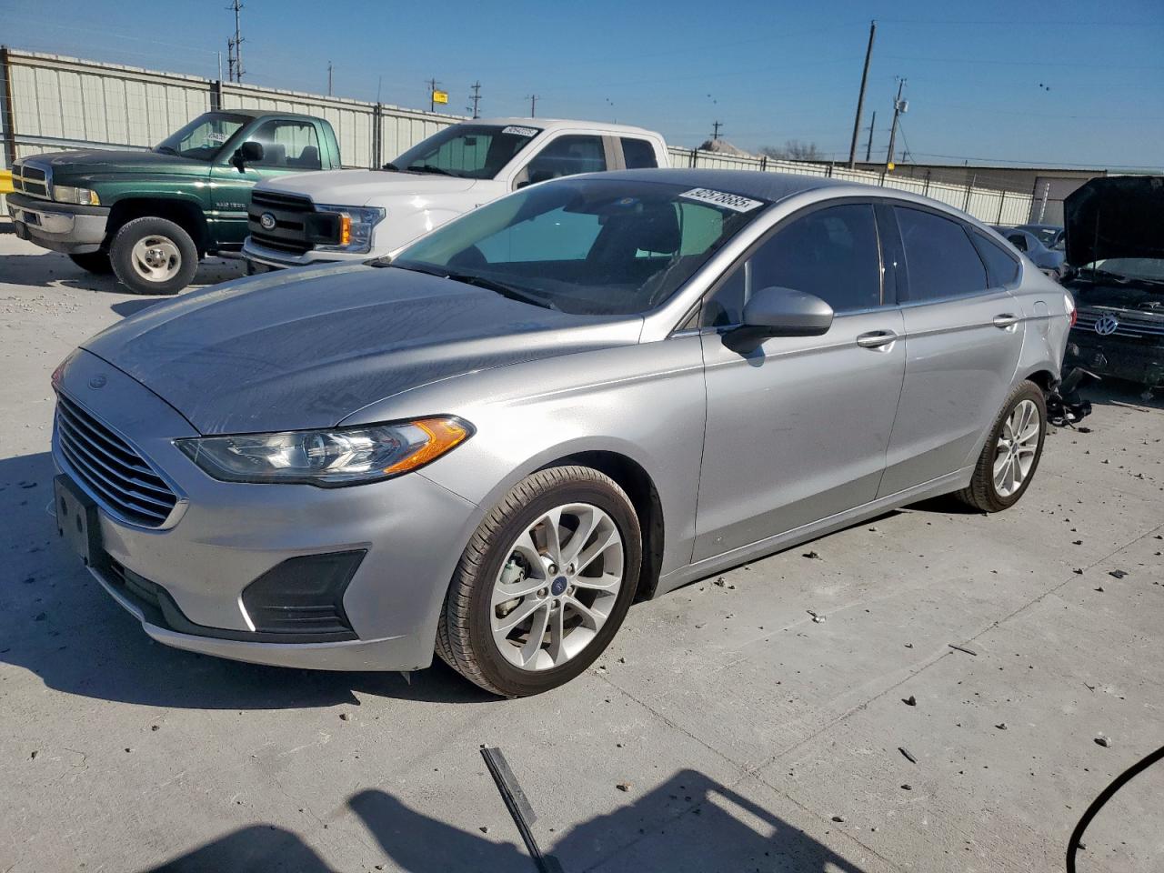 Ford Fusion Se Image 1