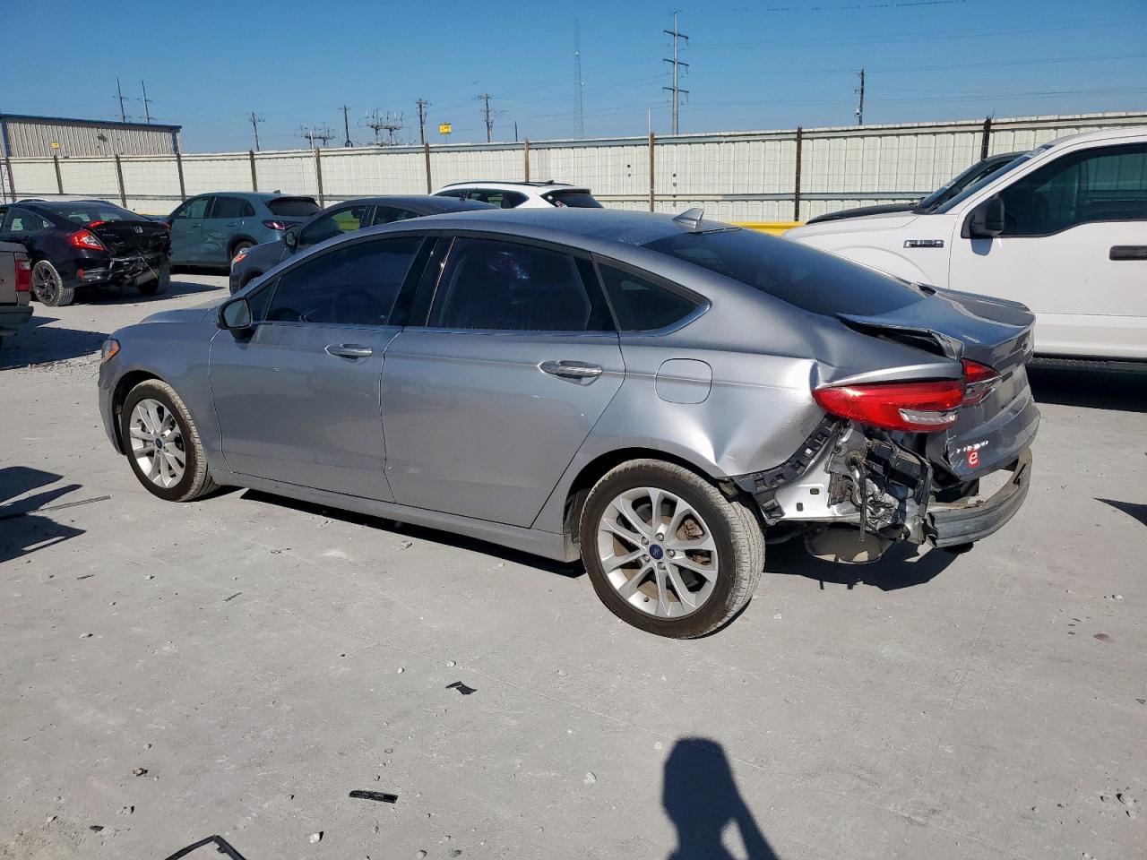 Ford Fusion Se Image 3