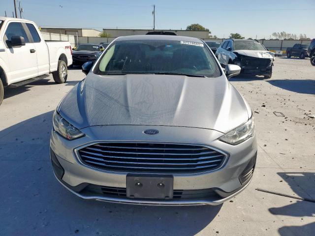 Ford Fusion Se Image 5