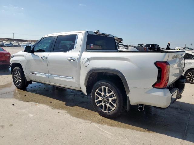 Toyota Tundra Crewmax Platinum Image 3
