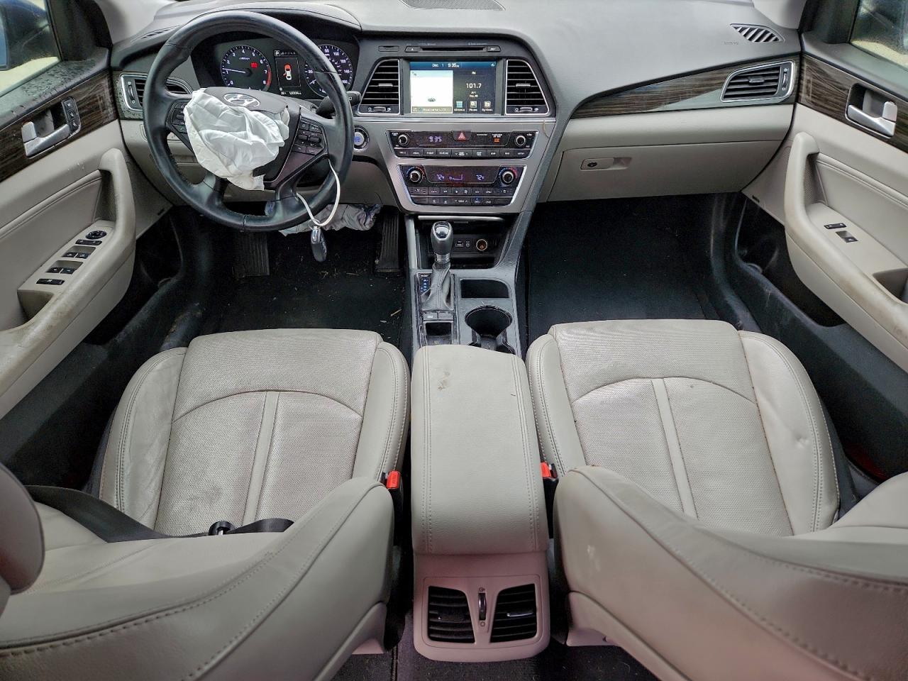 Hyundai SONATA Sport Image 10