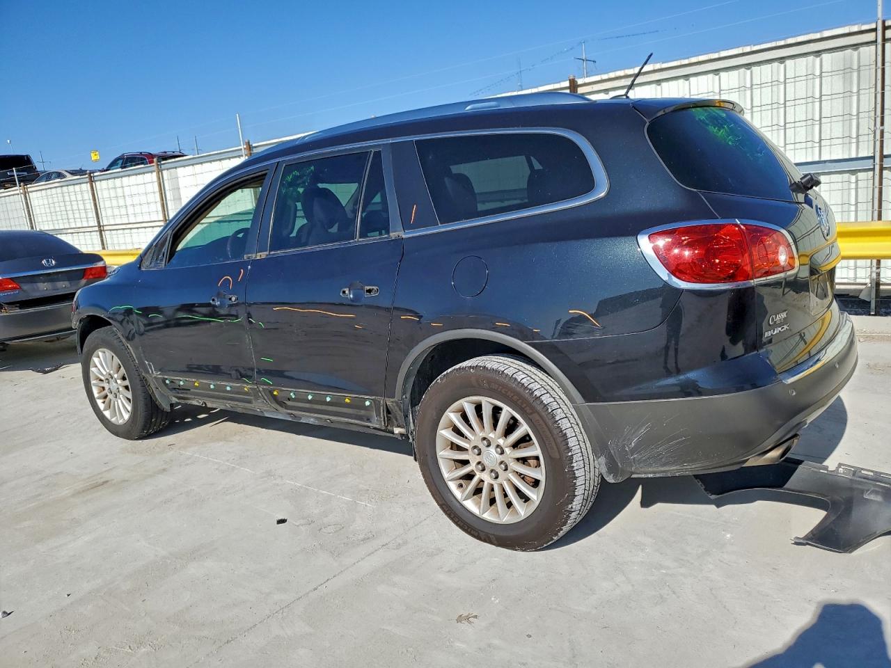 Buick Enclave Image 3