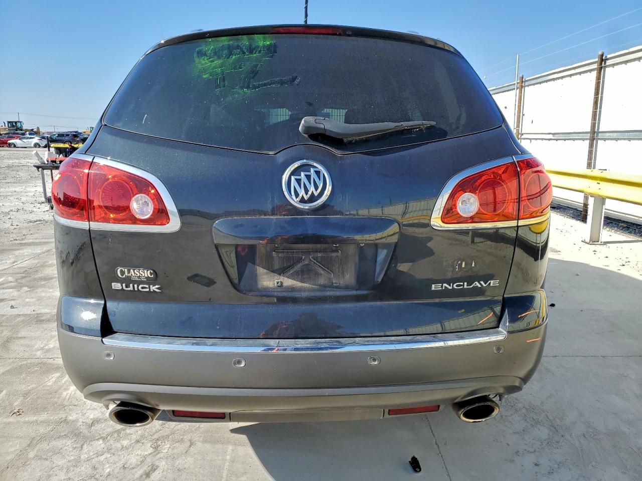 Buick Enclave Image 4