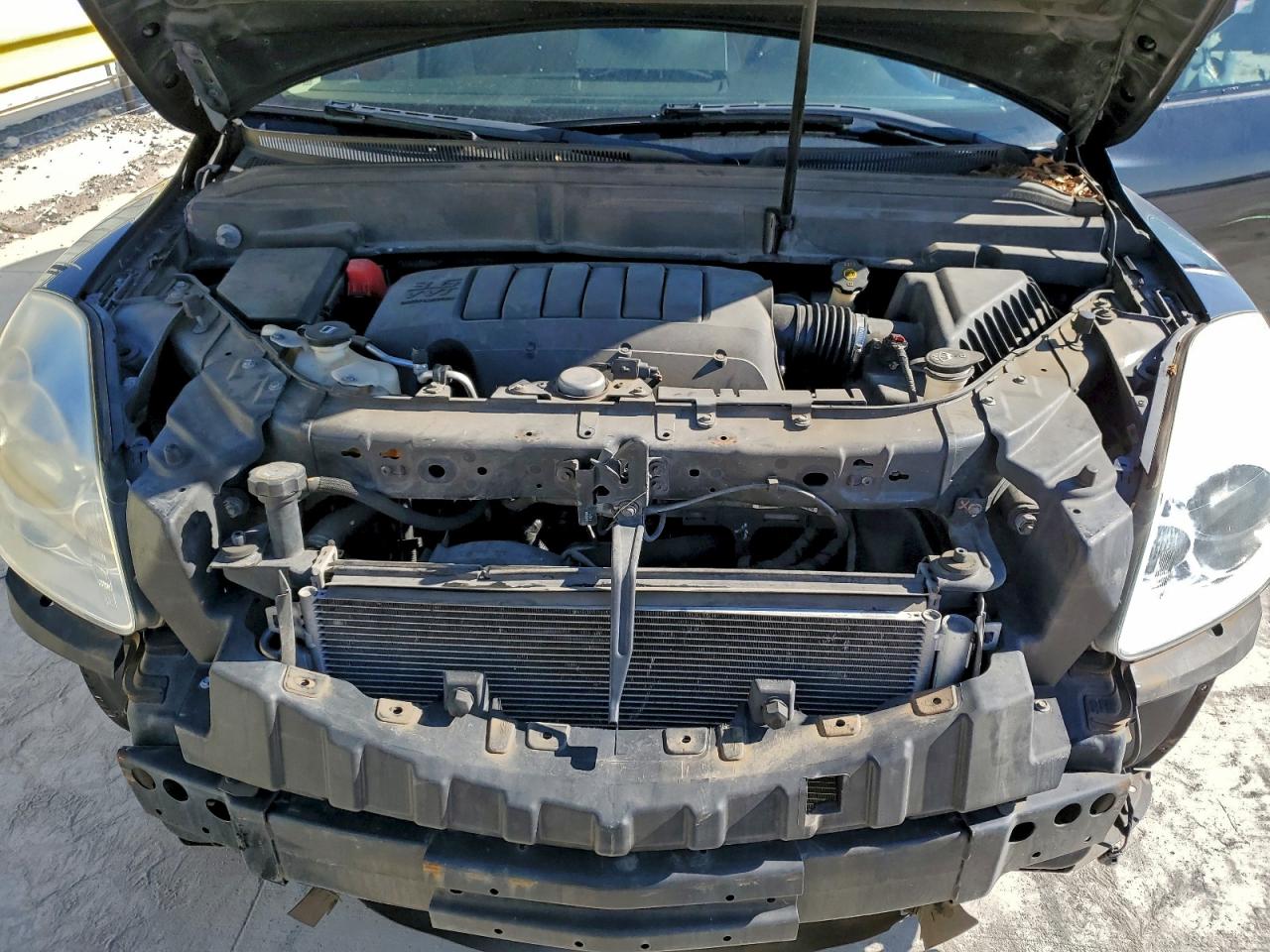 Buick Enclave Image 8