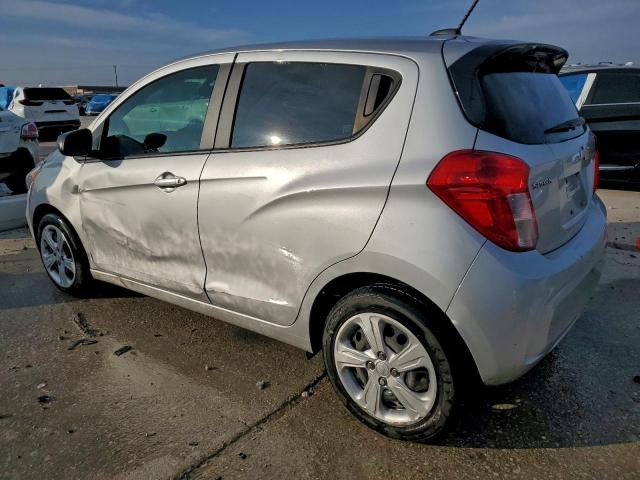 Chevrolet Spark Ls Image 2
