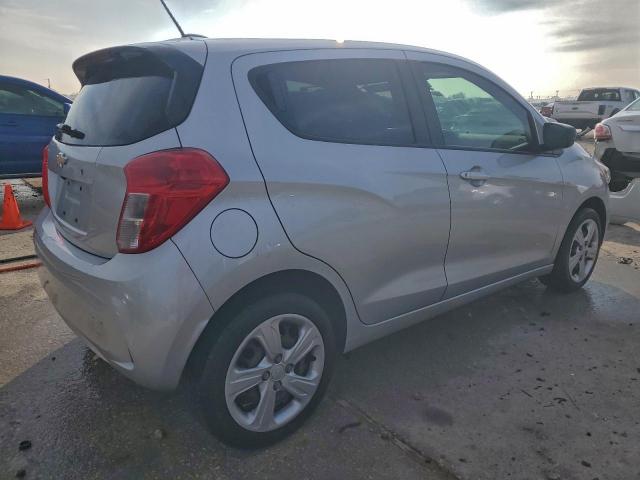 Chevrolet Spark Ls Image 10