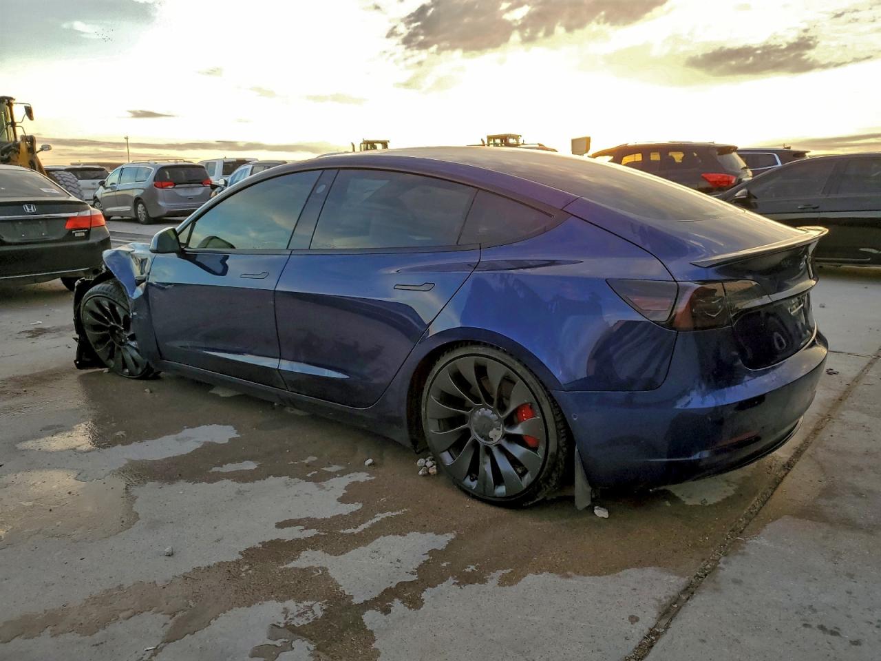 Tesla Model 3 Image 2