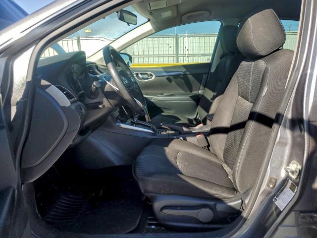 Nissan Sentra S Image 7