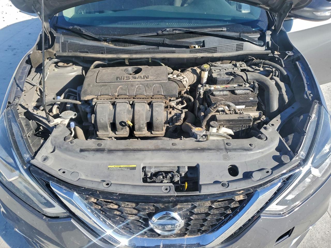 Nissan Sentra S Image 3