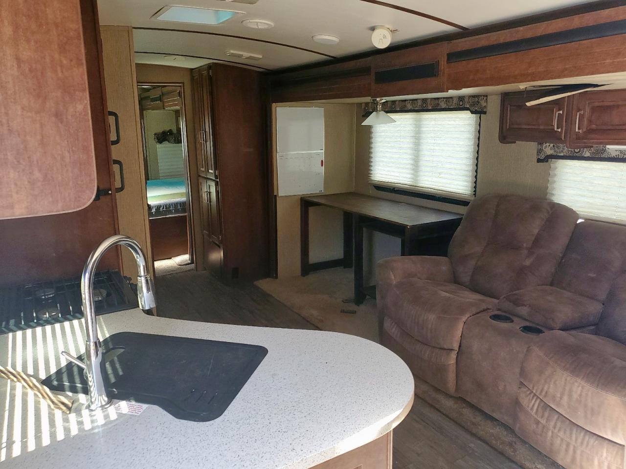 Keystone Outback Image 6