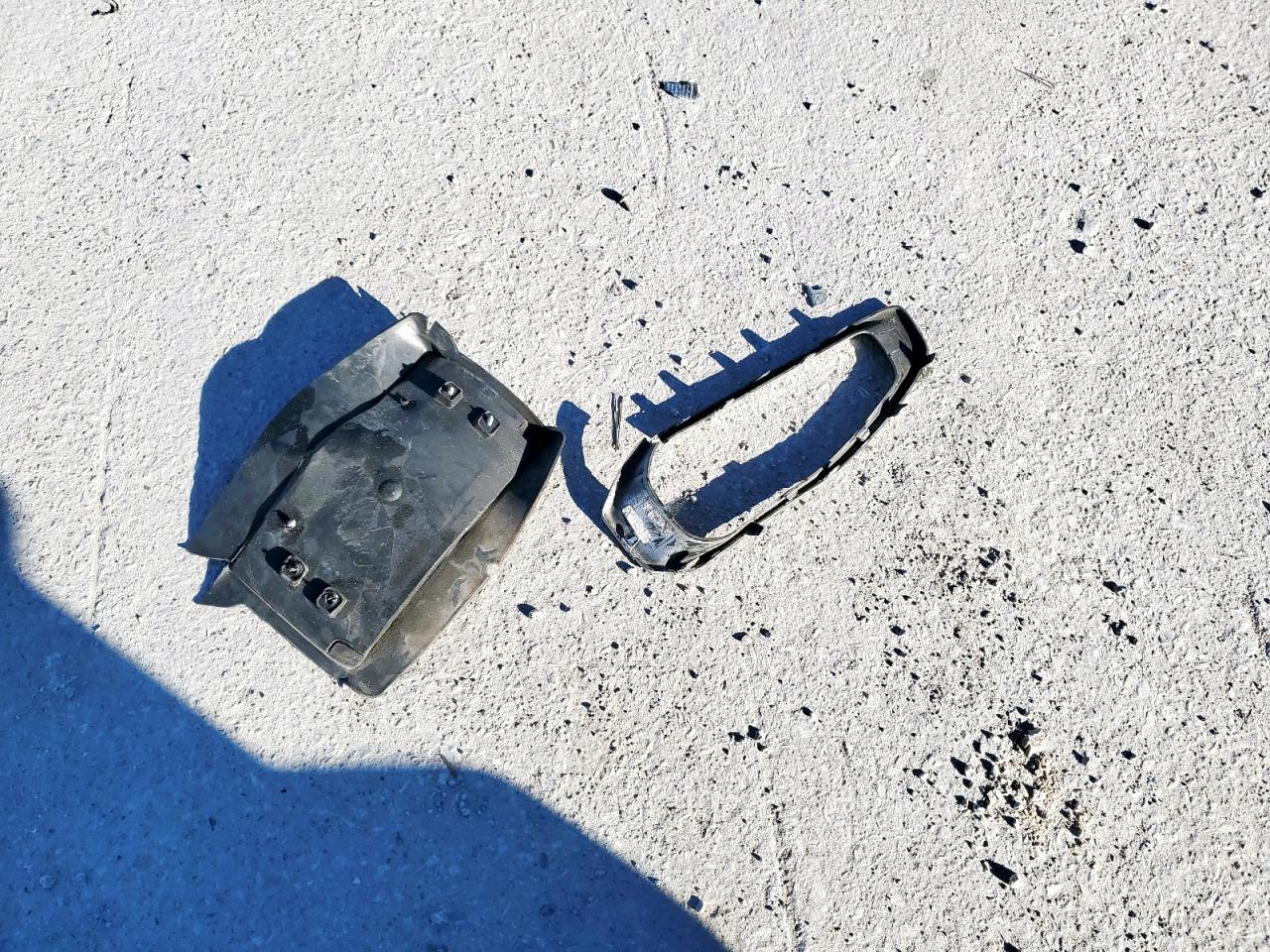 Jeep Wrangler Sahara Image 11