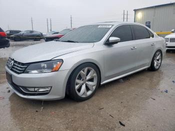  Salvage Volkswagen Passat