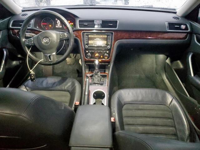 Volkswagen Passat Sel Image 6