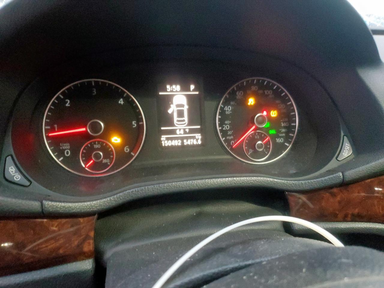 Volkswagen Passat Sel Image 12