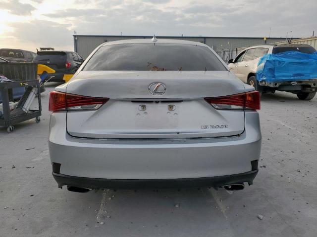 Lexus Is 200t Image 5