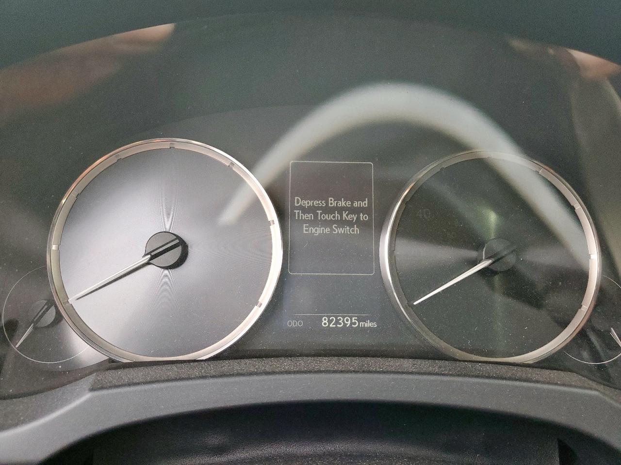 Lexus Is 200t Image 9