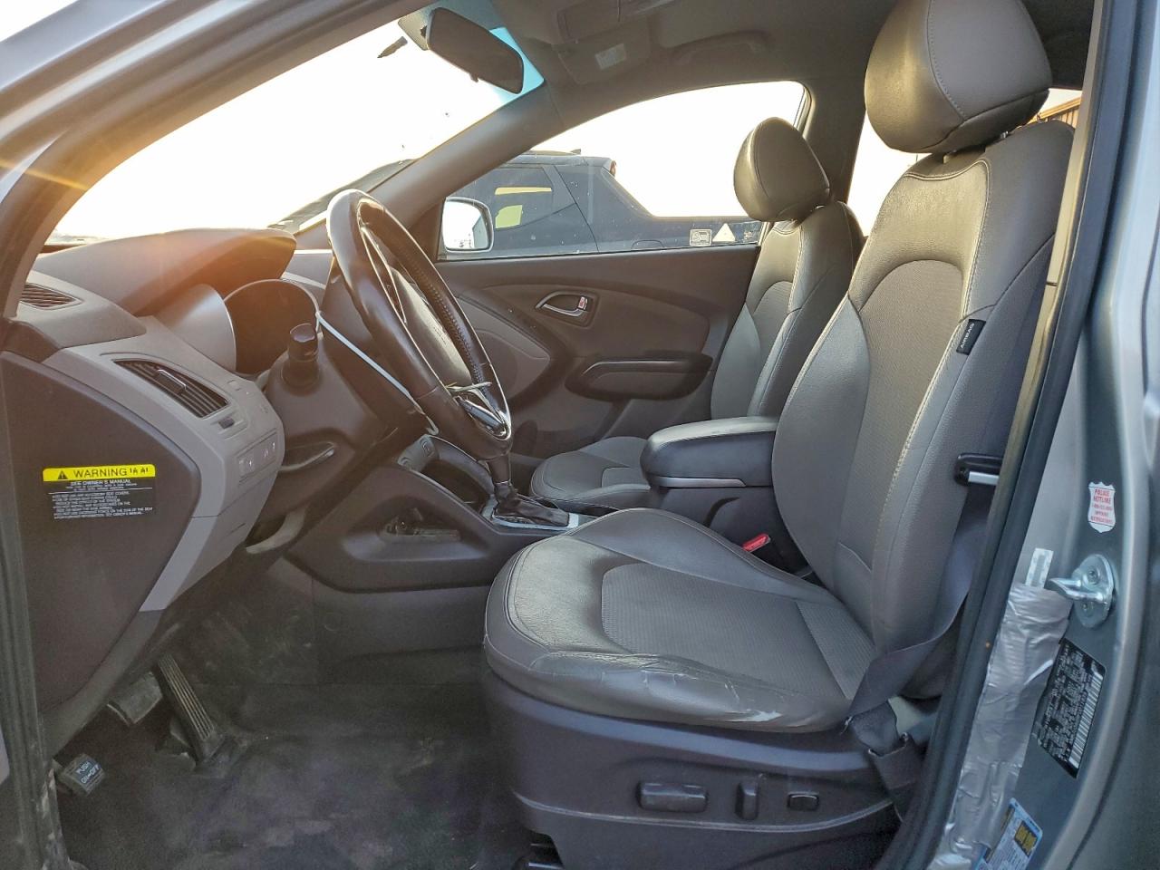 Hyundai TUCSON Limited Image 6