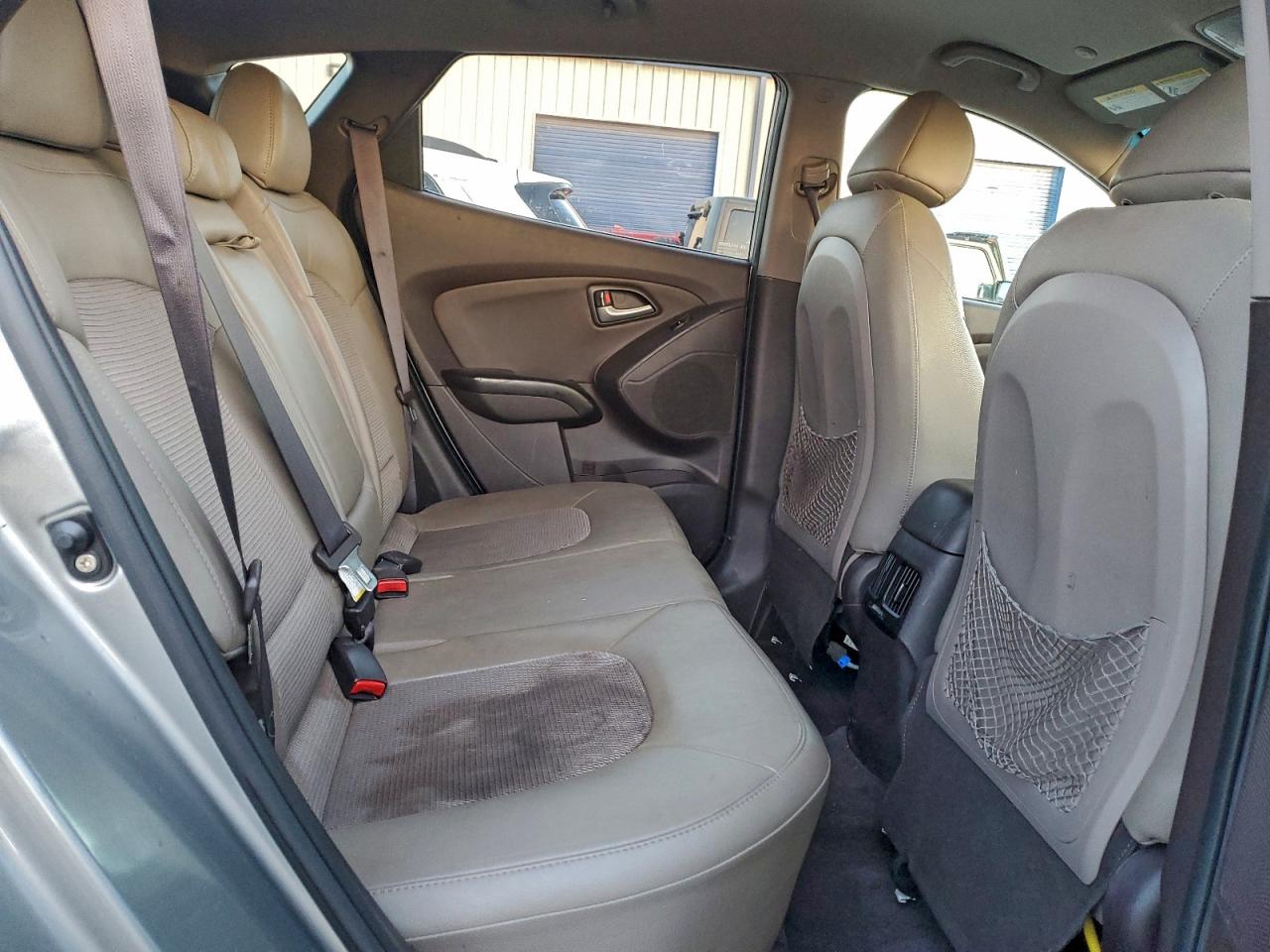 Hyundai TUCSON Limited Image 9