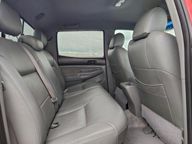 Toyota Tacoma Double Cab Prerunner Image 9