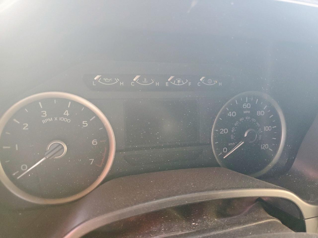 Ford F-150 Supercrew Image 8