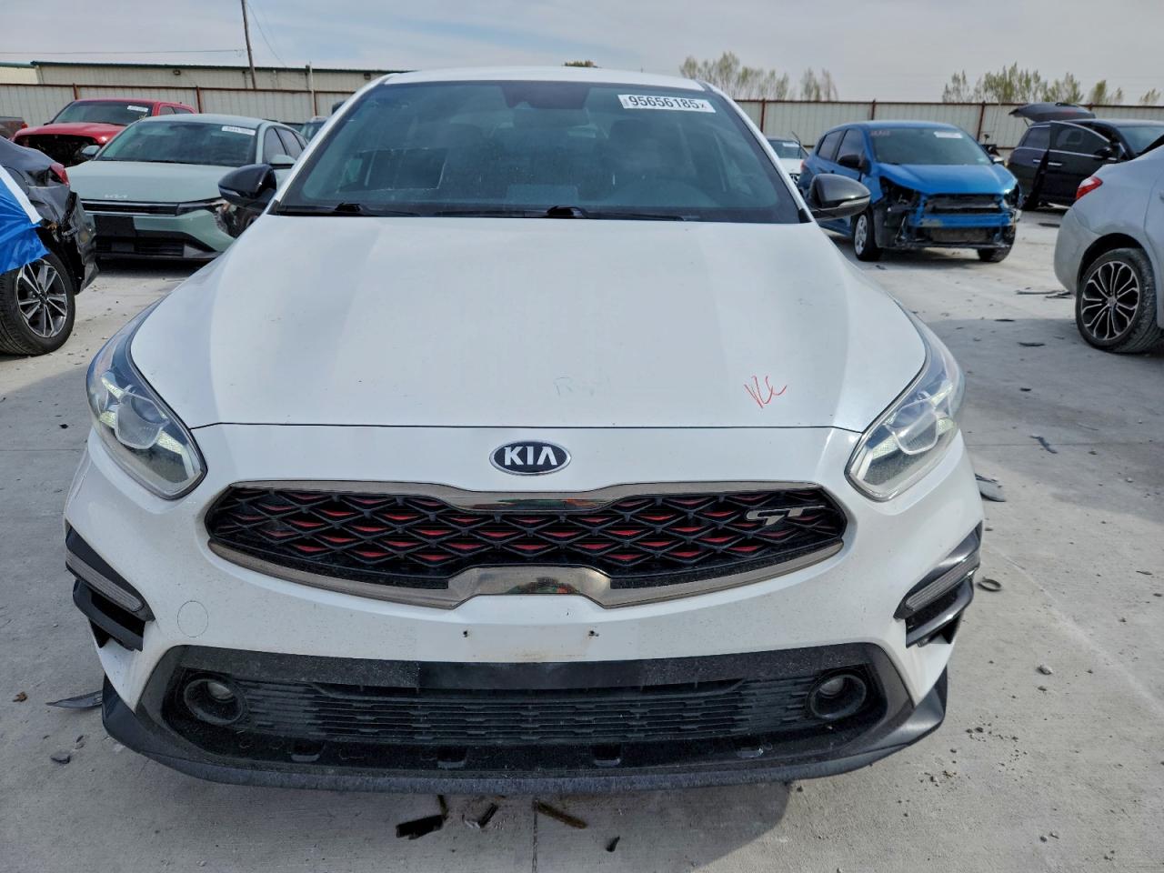 Kia Forte Gt Image 3