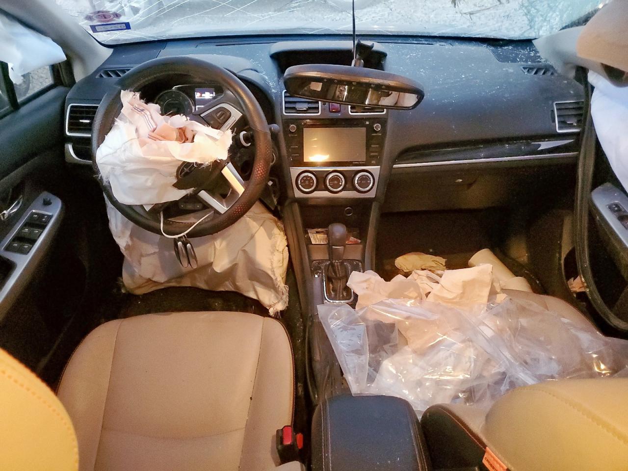 Subaru Crosstrek Limited Image 10