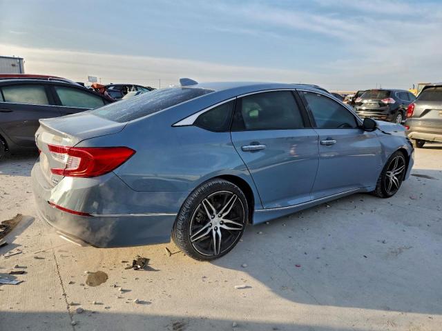 Honda Accord Touring Image 2