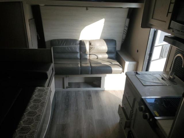 Cata Trailer Image 9