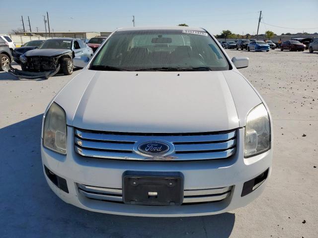 Ford Fusion Se Image 5