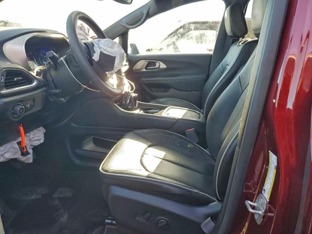 Chrysler Pacifica Limited Image 2