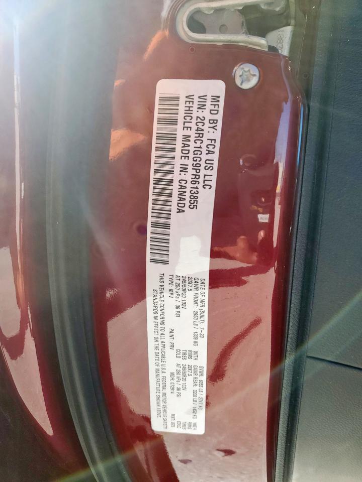 Chrysler Pacifica Limited Image 8