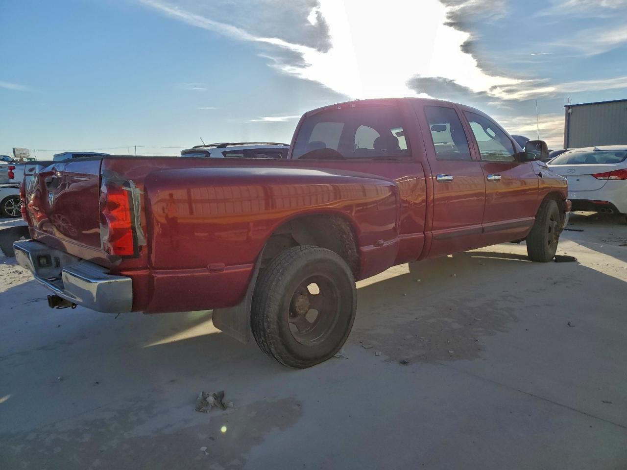 Dodge Ram 3500 St Image 7
