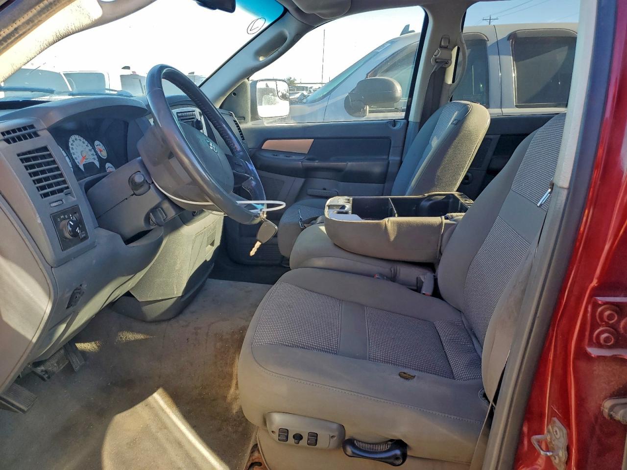 Dodge Ram 3500 St Image 2