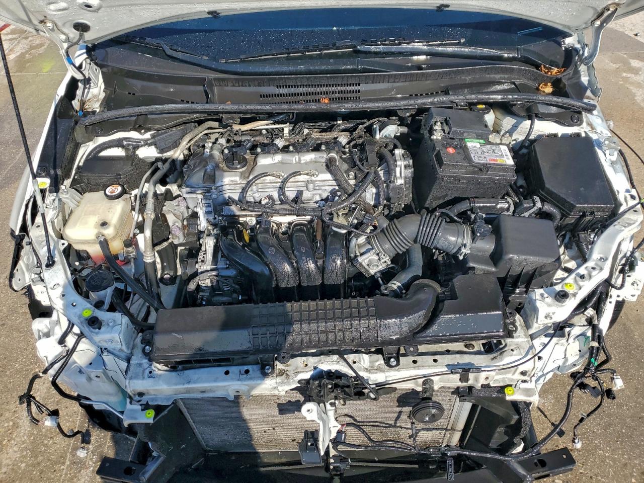 Toyota Corolla Le Image 12