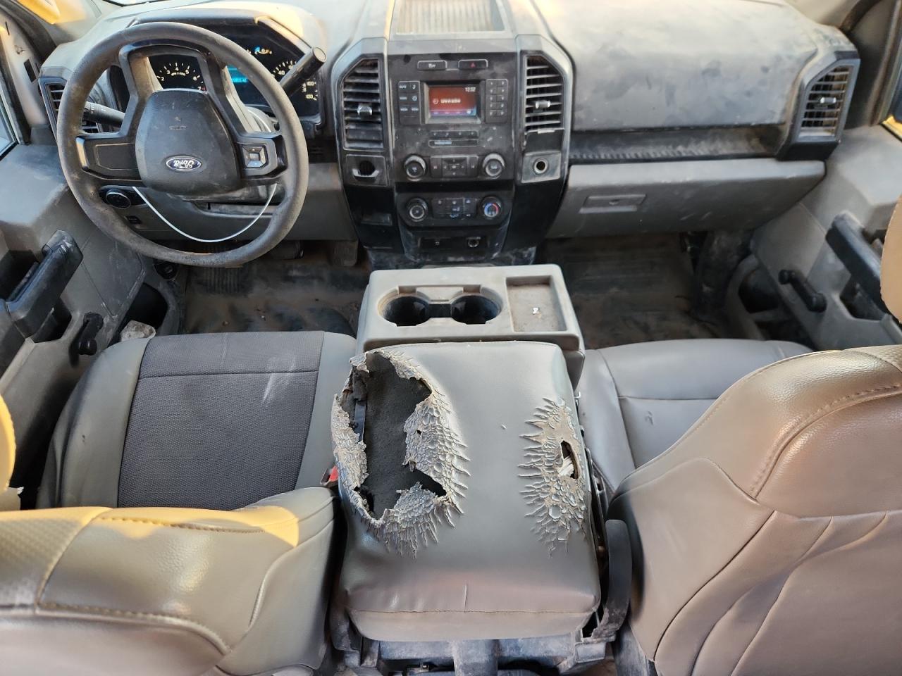 Ford F-150 Supercrew Image 4