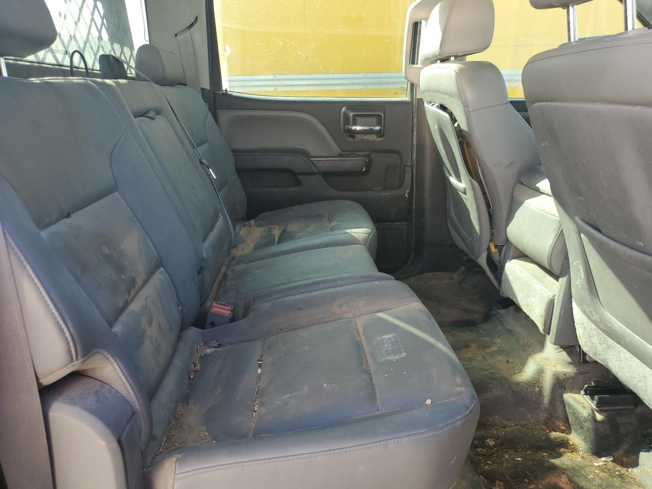 GMC Sierra K3500 Image 12