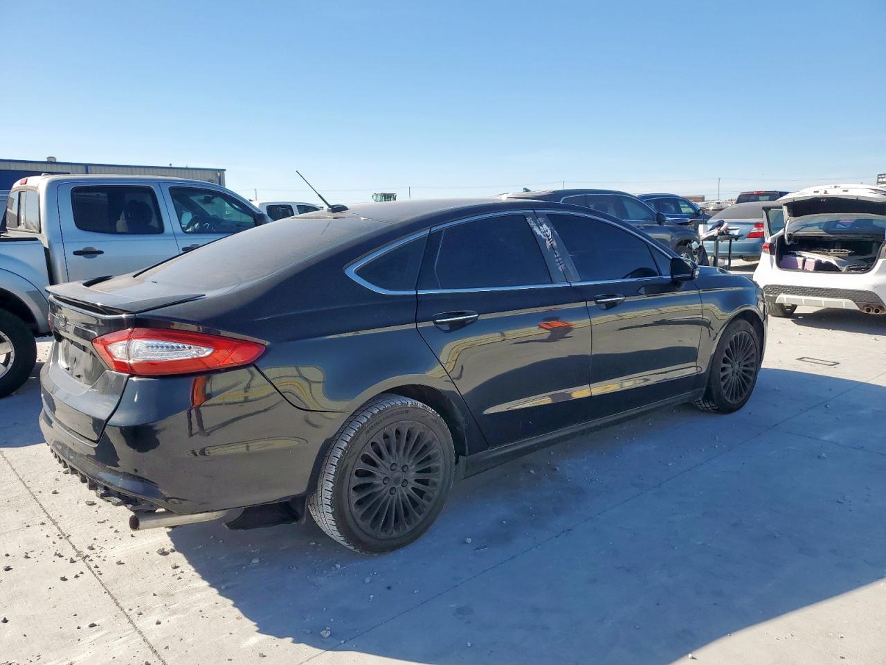 Ford Fusion Titanium Image 3