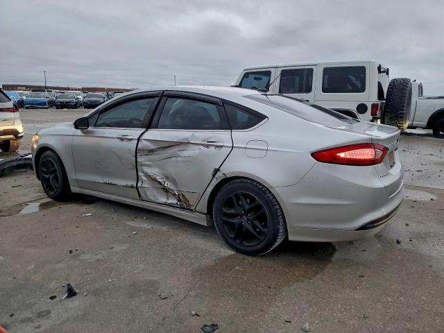 Ford Fusion Se Image 12