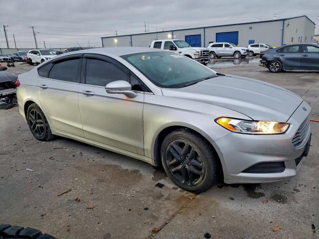 Ford Fusion Se Image 3