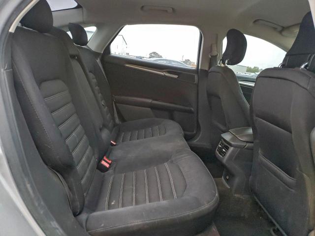 Ford Fusion Se Image 7