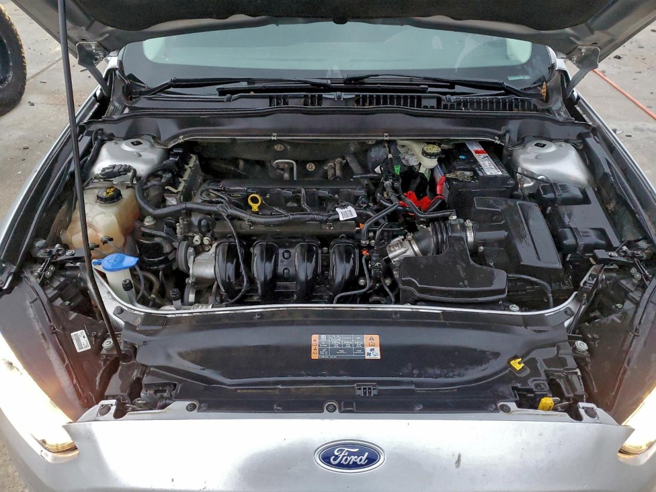 Ford Fusion Se Image 8