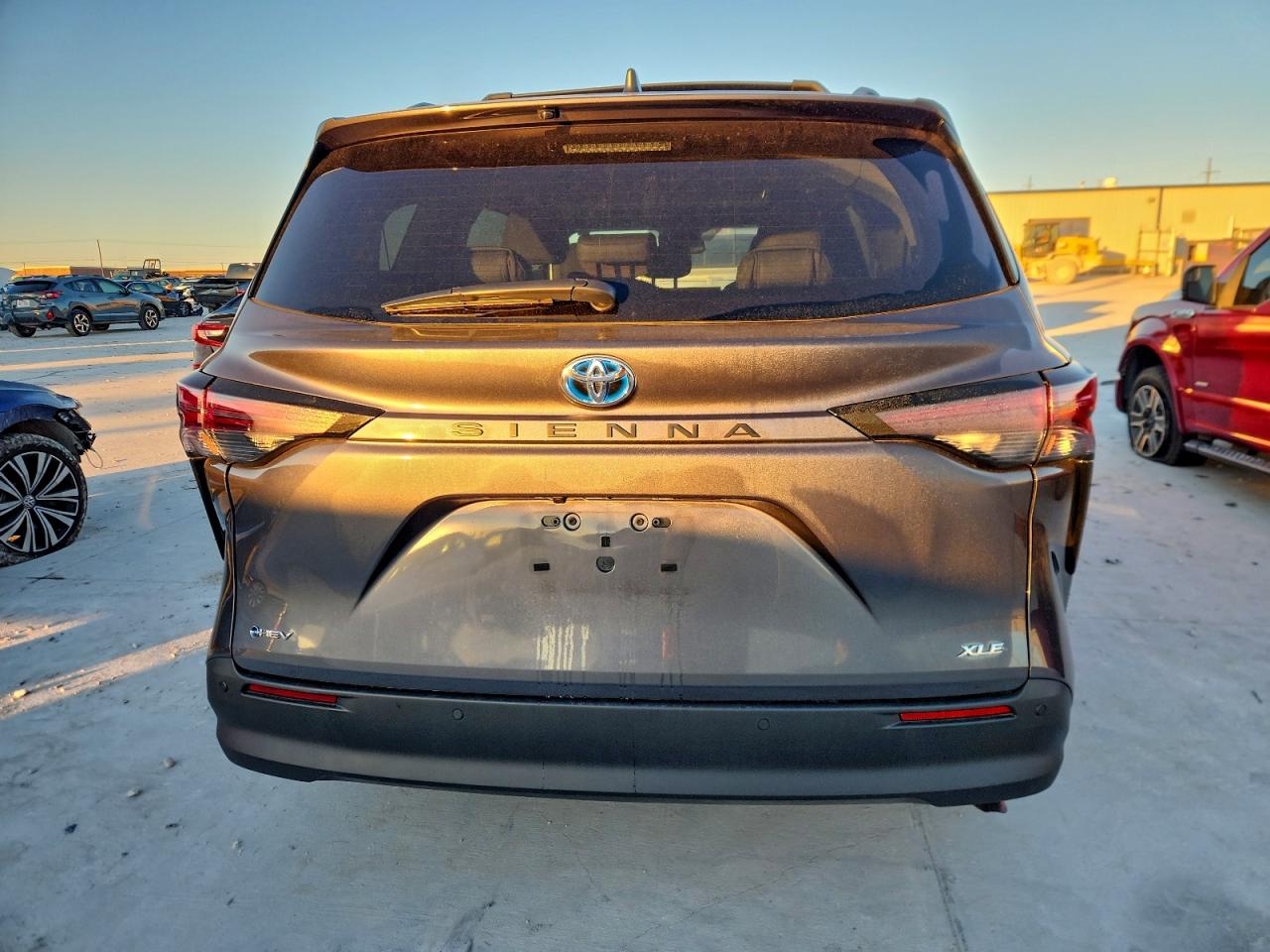 Toyota Sienna Xle Image 4