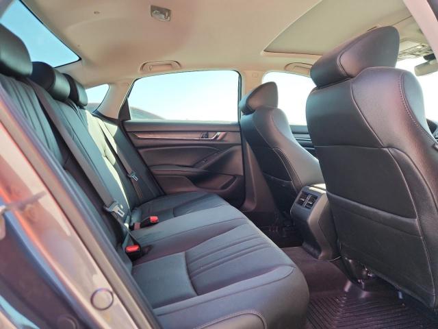 Honda Accord Touring Image 5