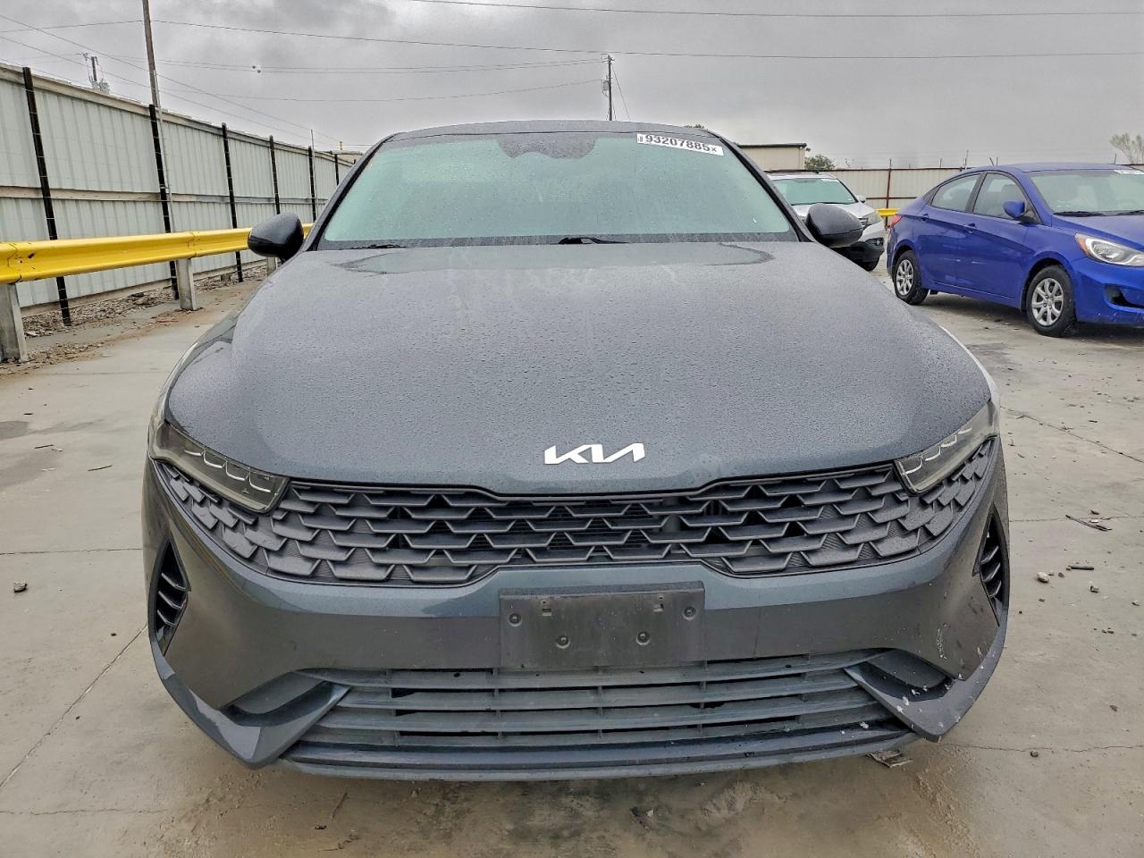 Kia K5 Lxs Image 13