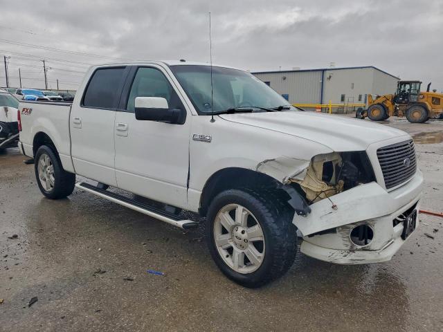 Ford F-150 Supercrew Image 6