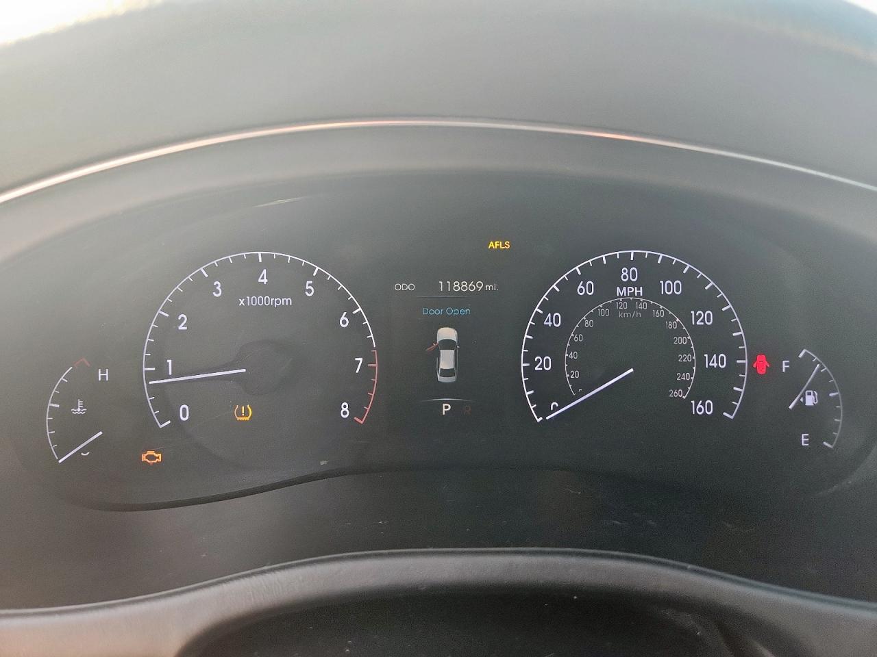 Hyundai Genesis 5.0l Image 4